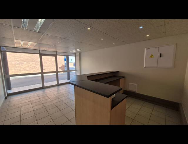 226M² WAREHOUSE TO LET IN SILVERTON